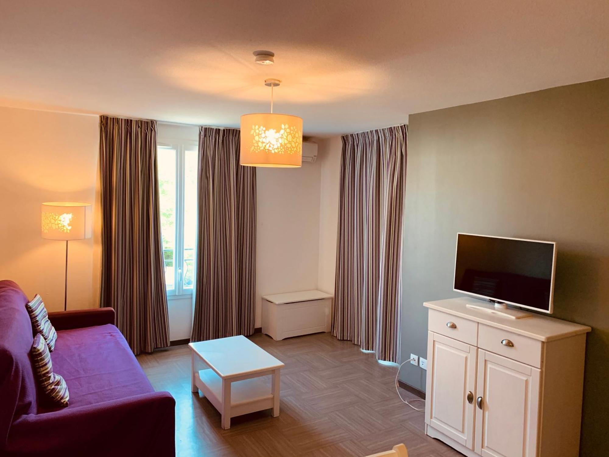 Terres De France - Residence Cote Provence Gréoux-les-Bains Zewnętrze zdjęcie