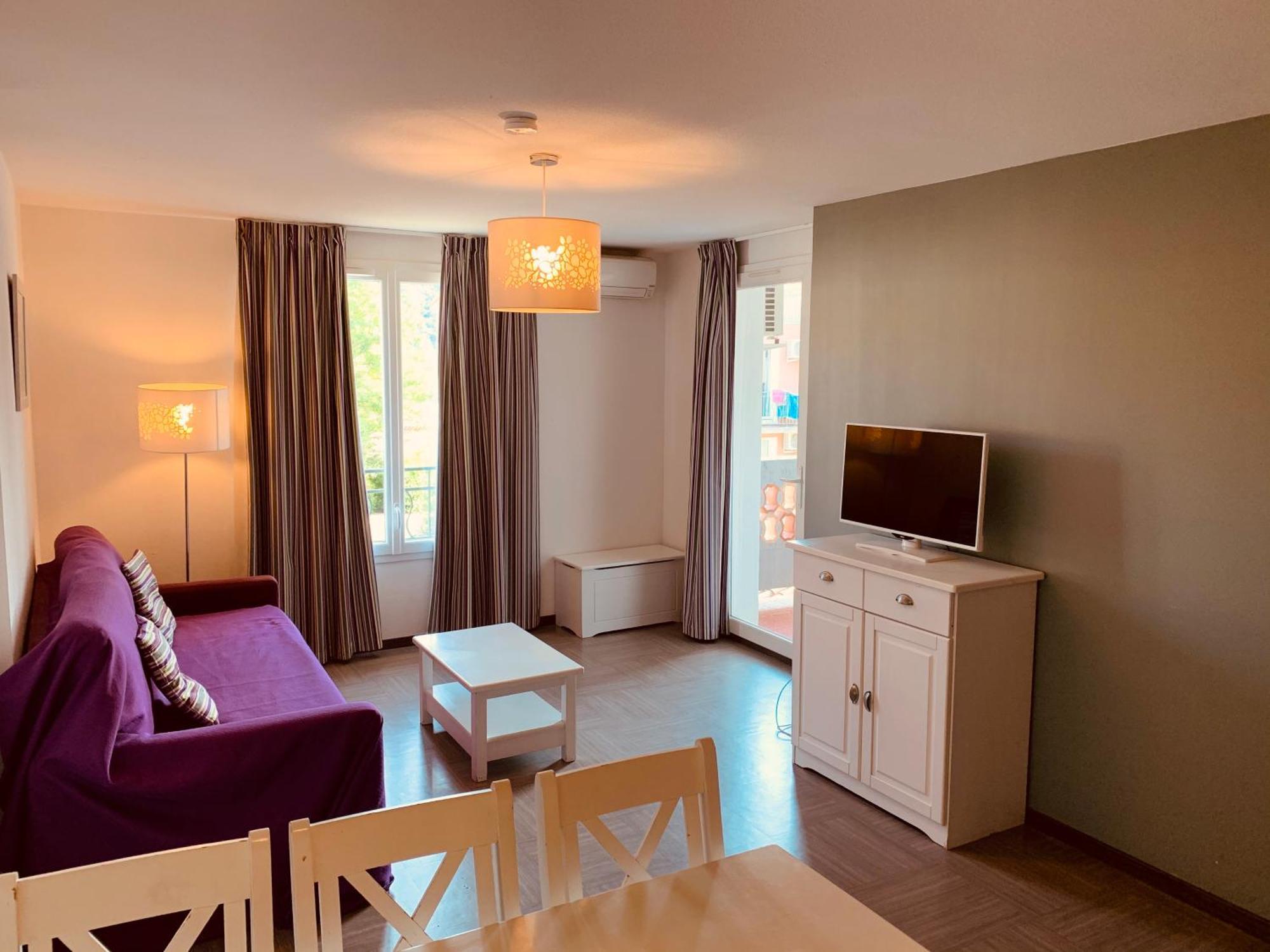 Terres De France - Residence Cote Provence Gréoux-les-Bains Zewnętrze zdjęcie